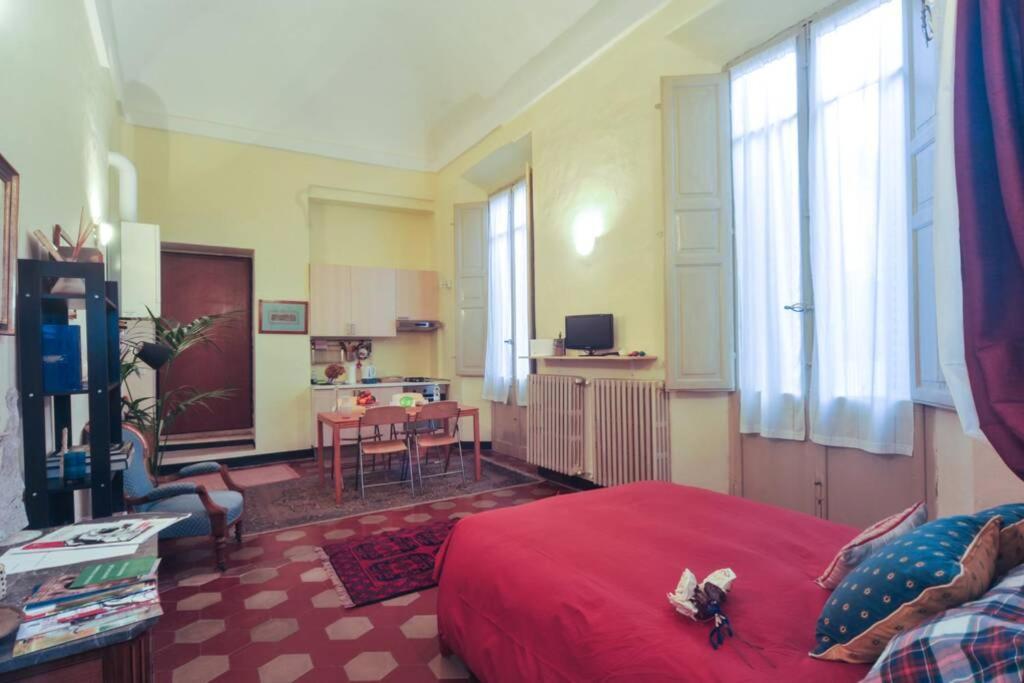 Cozy Apartment In Palazzo Malaspina Piacenza Exterior foto